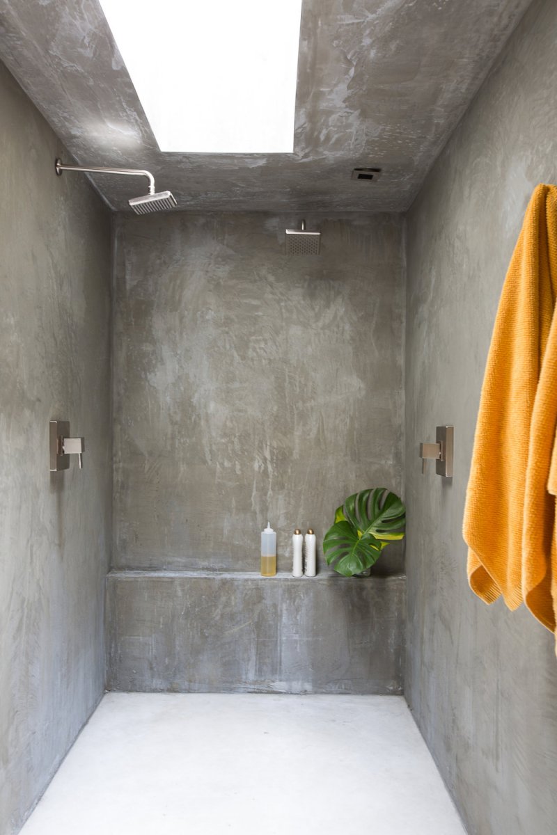  Salle de bain en béton 