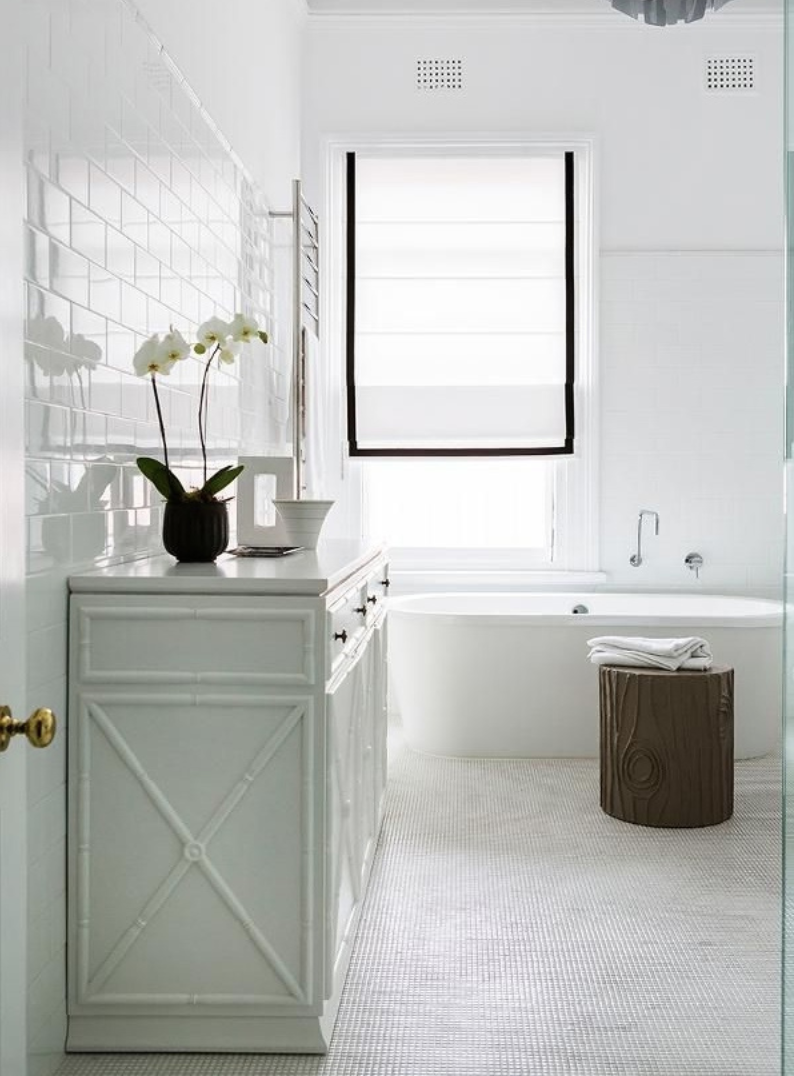 50 Hamptons Bathroom Ideas Vanities Mirrors And Tile Designs