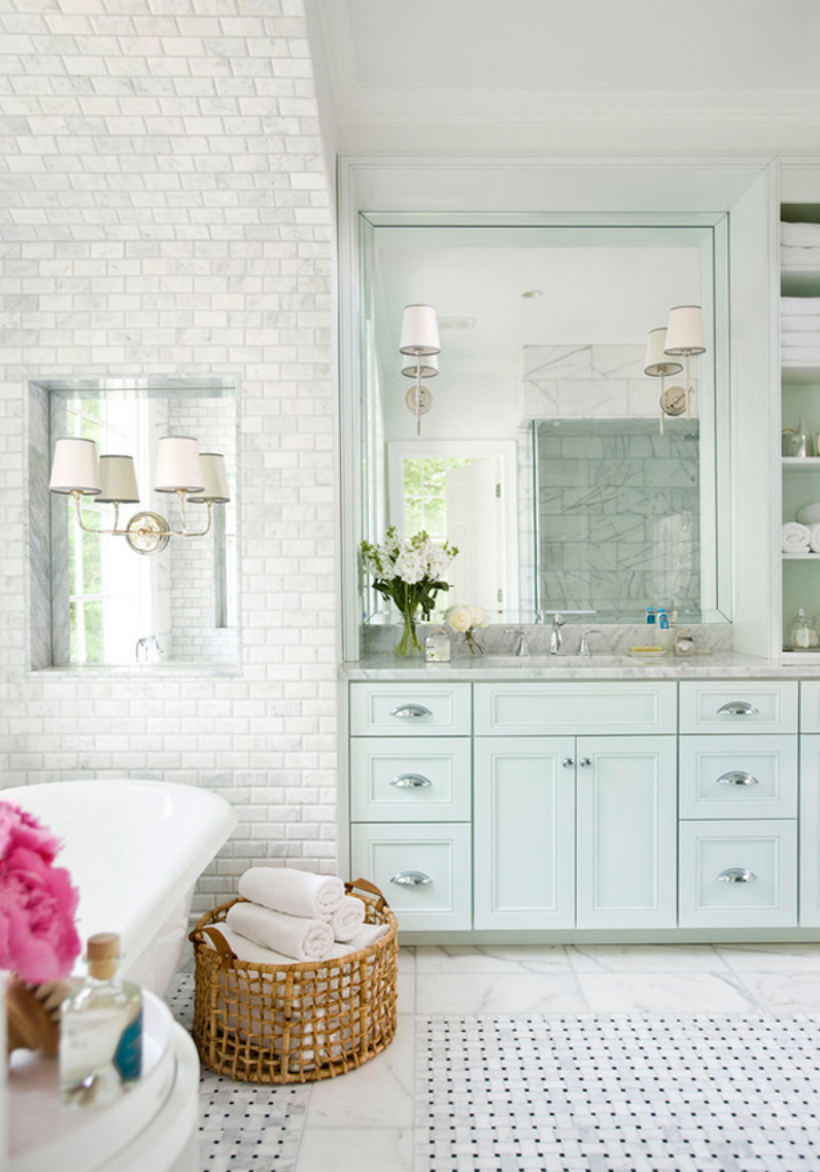 50+ Hamptons bathroom ideas - vanities, mirrors and tile designs