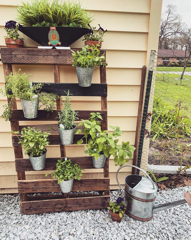 35+ Pallet garden ideas