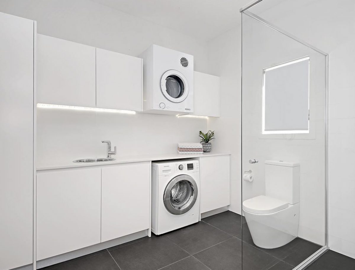 Laundry Bathroom Ideas - Laundry Bathroom Combo How To Form The Perfect Team Goflatpacks - Combining your bathroom and laundry can be the ultimate convenience, or a total disaster.